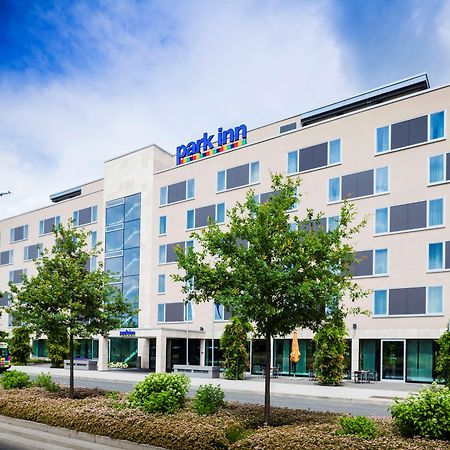 Park Inn By Radisson Frankfurt Airport Francoforte sul Meno Esterno foto